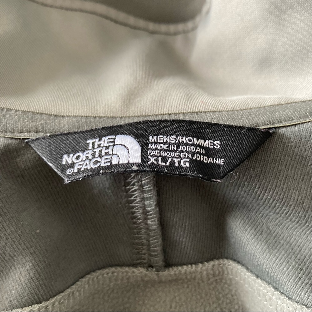 The North Face Polyester Jacket. Euc - image 3